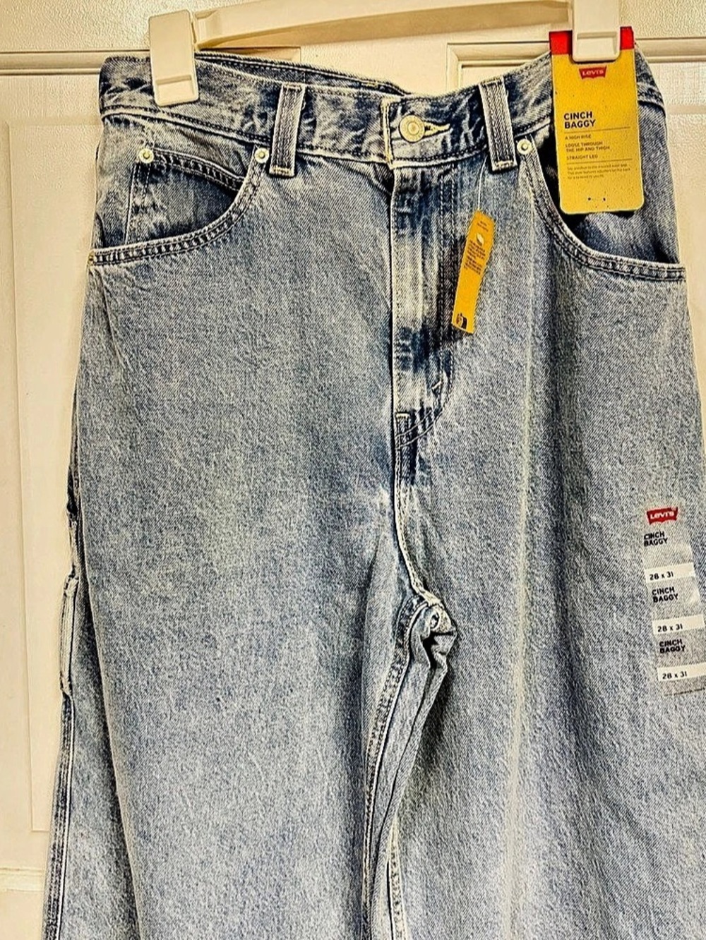 Levi's Cinch Baggy Jeans Blue Waist 28 x 31 NWT